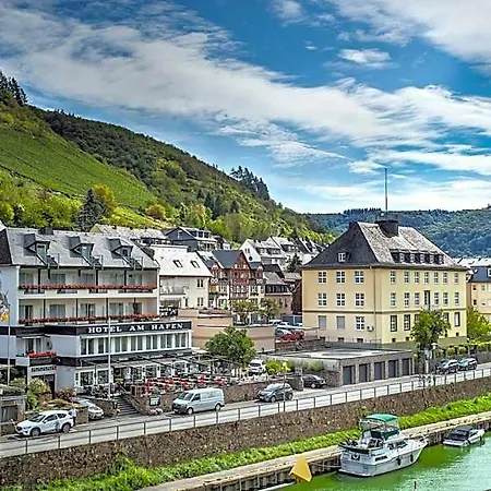Am Hafen Cochem