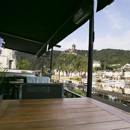 Hotel Am Hafen 3*