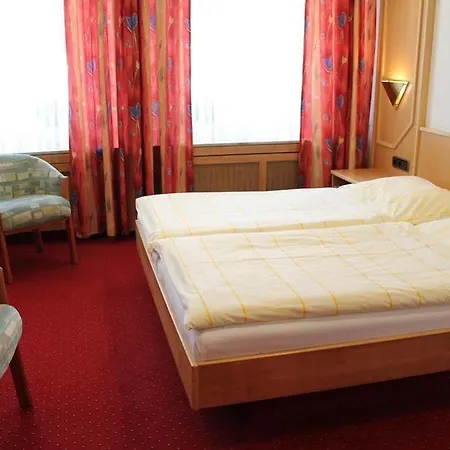 Am Hafen Hotel 3*