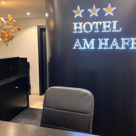 Am Hafen Ξενοδοχείο Κόχεμ